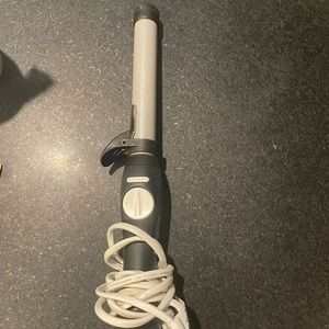 Beach waver 1 inch curler